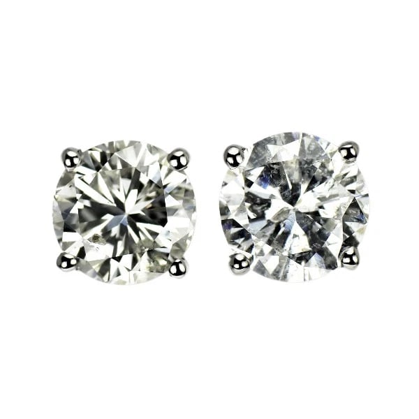 BRAND NEW PT900 DIAMOND EARRINGS: Brand New Pt900 Diamond Earrings Brand: None Type/Style: piercing Material: Metal Purity 900, Metal Platinum, Main Stone/Creation Natural Color: None Size: Length/Width/Diameter7.1 
