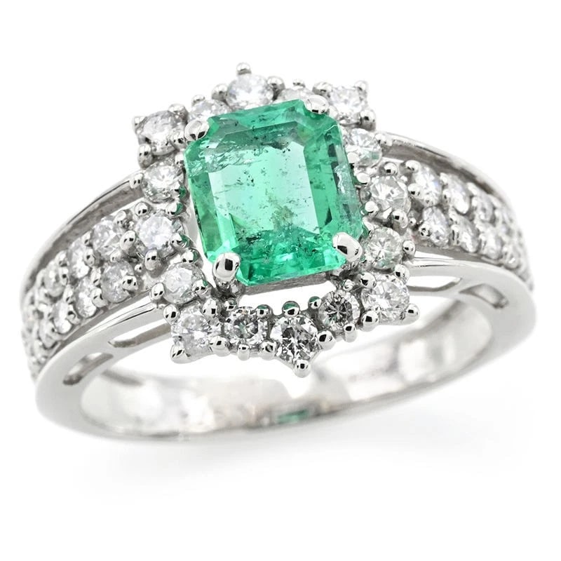 NATURAL EMERALD RING PT950 NATURAL DIAMONDS (1 of 2)