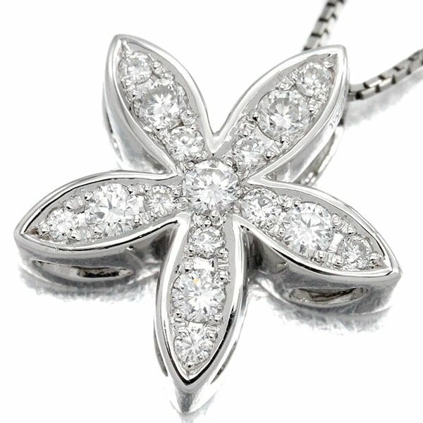 18K WHITE GOLD DIAMOND FLOWER NECKLACE: 18K White Gold Diamond Flower Necklace Brand: Unbranded Type/Style: Necklace Material: K18WG, Main Stone/Creation Natural Color: Gold Size: Length: Approx. 45cm Top: Approx. W16mm x H16mm 