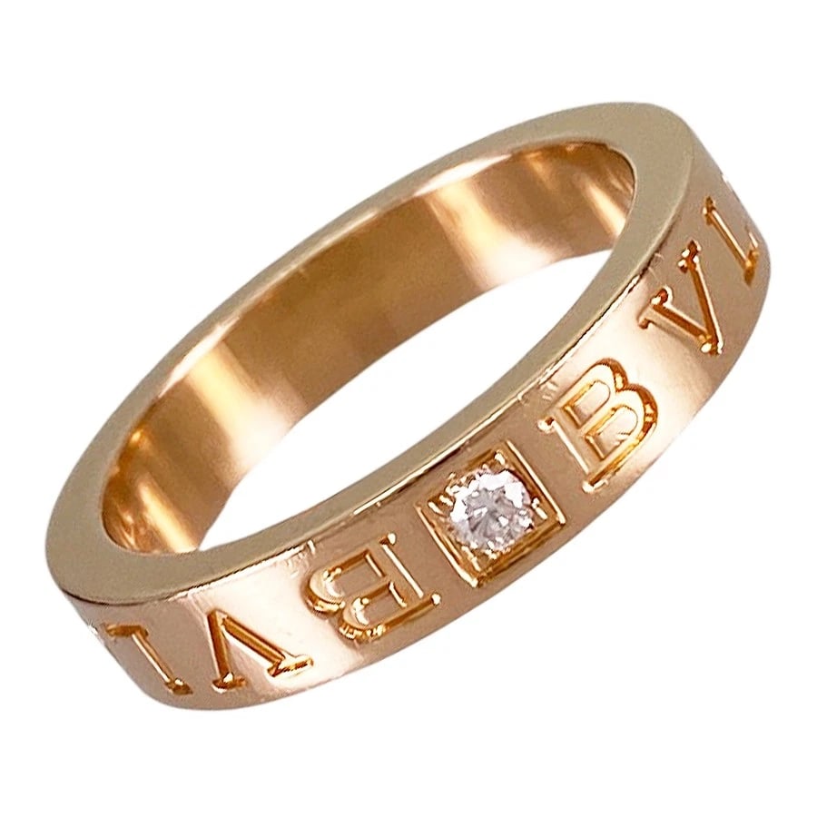 BVLGARI B.ZERO1 ESSENTIAL BAND ROSE GOLD DIAMOND RING: BVLGARI B.zero1 Essential Band Rose gold Diamond Ring Brand: BVLGARI Type/Style: Ring Material: 18K Pink Gold, Color: Rose Gold Size: US:6.5-7 Accessories: None Accessories Notice: When pur