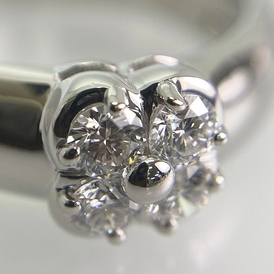 MIKIMOTO PLATINUM DIAMOND RING - 6