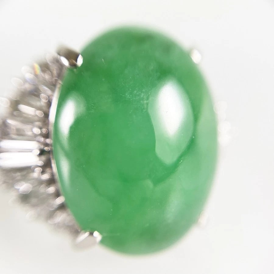 RING PLATINUM JADEITE DIAMOND - 6