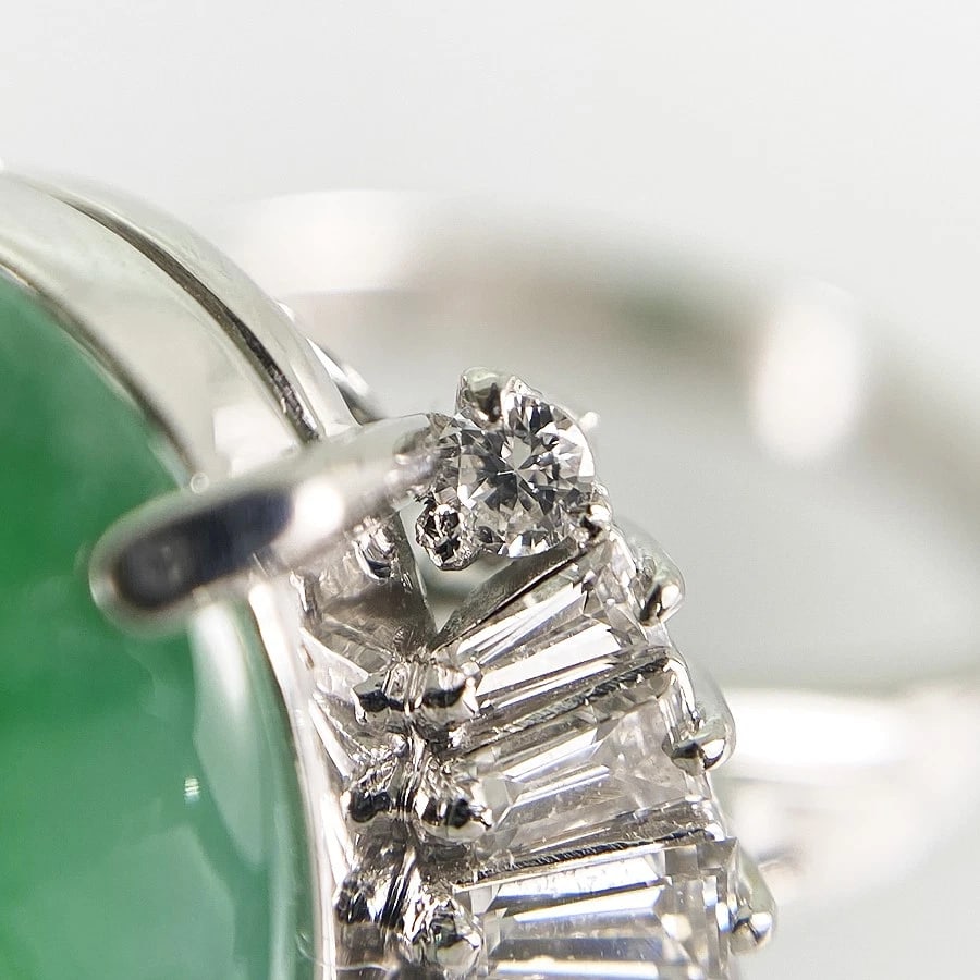 RING PLATINUM JADEITE DIAMOND - 8