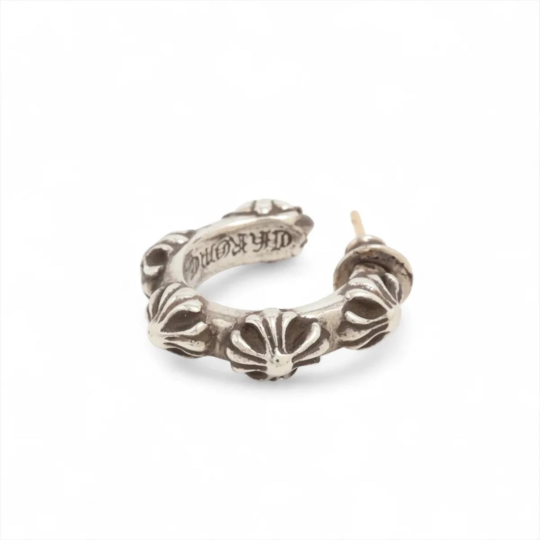 CHROME HEARTS CROSS BAND PIERCING JEWELRY: Chrome Hearts Cross band Piercing jewelry Brand: Chrome Hearts Type/Style: Piercing jewelry Material: 925×14K, Color: Not Specified Size: Size(CM) Height:2 Length:2.2 Accessories: None Acc