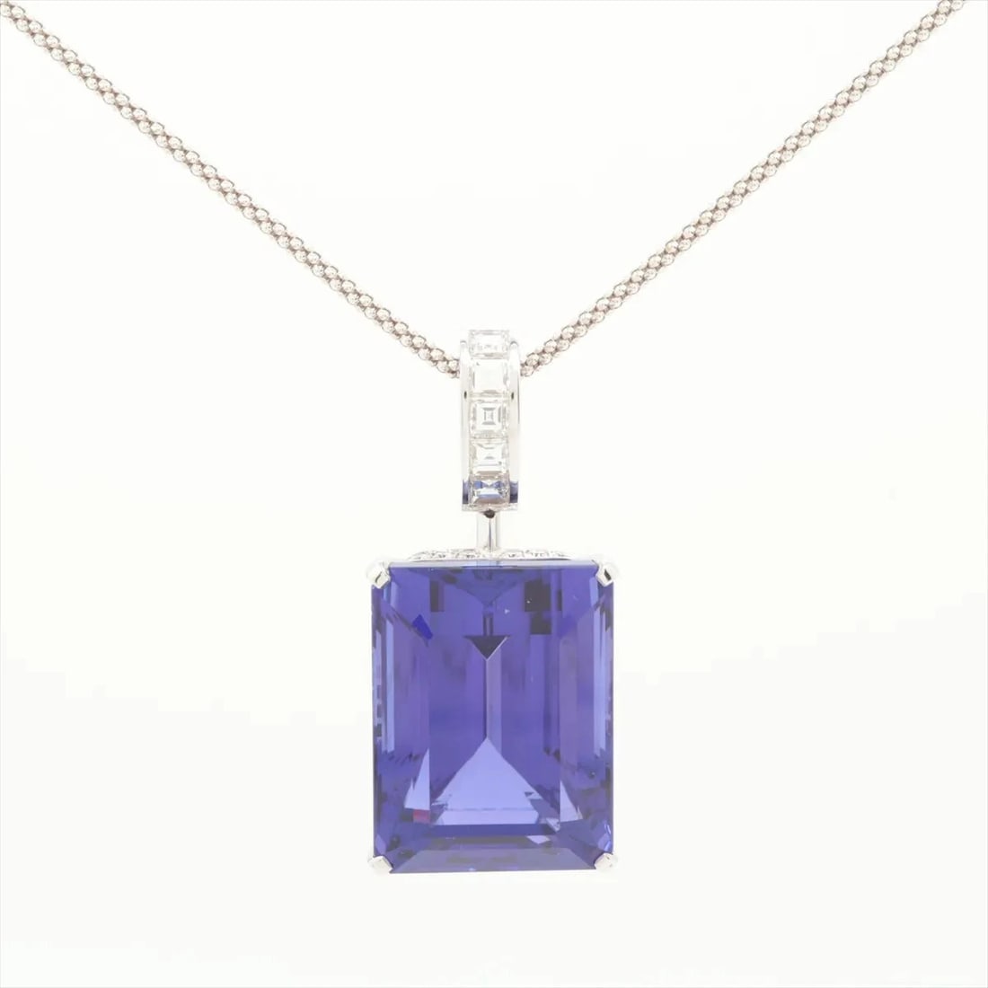 CARTIER TANZANITE DIAMOND NECKLACE 750(WG): Cartier Tanzanite diamond Necklace 750(WG) Brand: Cartier Type/Style: Necklace Material: 750(WG)×K18WG, Main Stone/Creation natural Color: (WG) Size: Size(CM) Chain length:46 Accessories: