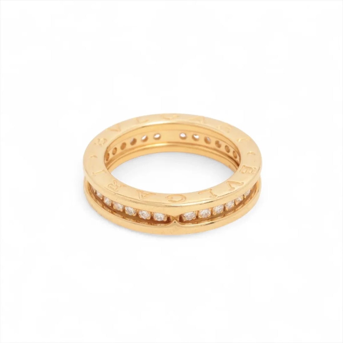 BVLGARI B.ZERO 1 FULL DIAMOND RING 750(YG): Bvlgari B.Zero 1 full diamond Ring 750(YG) Brand: Bvlgari Type/Style: Ring Material: 750(YG), Main Stone/Creation Natural Color: YG Size: 5.25 US Accessories: None Accessories Notice: When