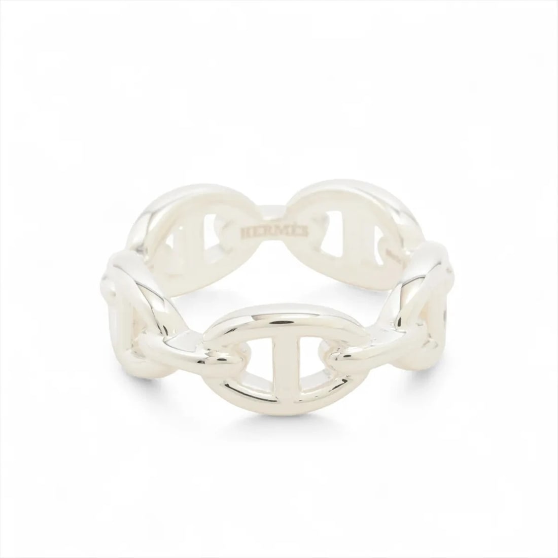 HERMES CHAINE D'ANCRE ENCHAINEE RING: Hermes Chaine d'Ancre Enchainee Ring Brand: Hermes Type/Style: Ring Material: 925, Color: Silver Size: 6 - 6.25 US Accessories: None Accessories Notice: When purchasing pre-owned goods,