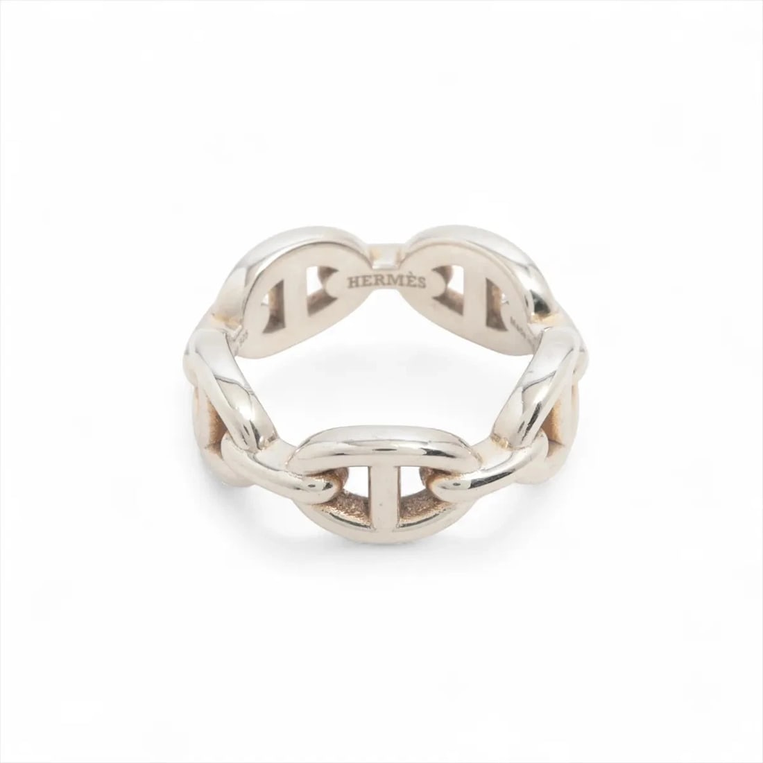 HERMES CHAINE D'ANCRE ENCHAINEE RING: Hermes Chaine d'Ancre Enchainee Ring Brand: Hermes Type/Style: Ring Material: 925, Color: Silver Size: 6 US Accessories: None Accessories Notice: When purchasing pre-owned goods, please refer