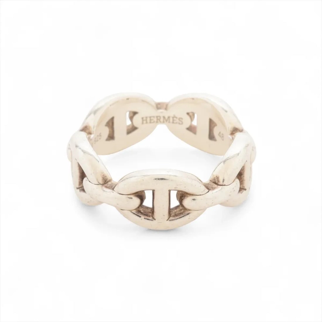 HERMES CHAINE D'ANCRE ENCHAINEE RING SILVER: Hermes Chaine d'Ancre Enchainee Ring Silver Brand: Hermes Type/Style: Ring Material: 925, Color: Silver Size: 4.5 US Accessories: None Accessories Notice: When purchasing pre-owned goods,