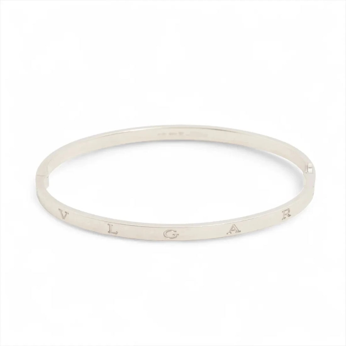 BVLGARI B.ZERO 1 BRACELET 750(WG): Bvlgari B.Zero 1 Bracelet 750(WG) Brand: Bvlgari Type/Style: Bracelet Material: 750(WG), Color: Not Specified Size: Size(CM) Bracelet length:19.1 Accessories: None Accessories Notice: When