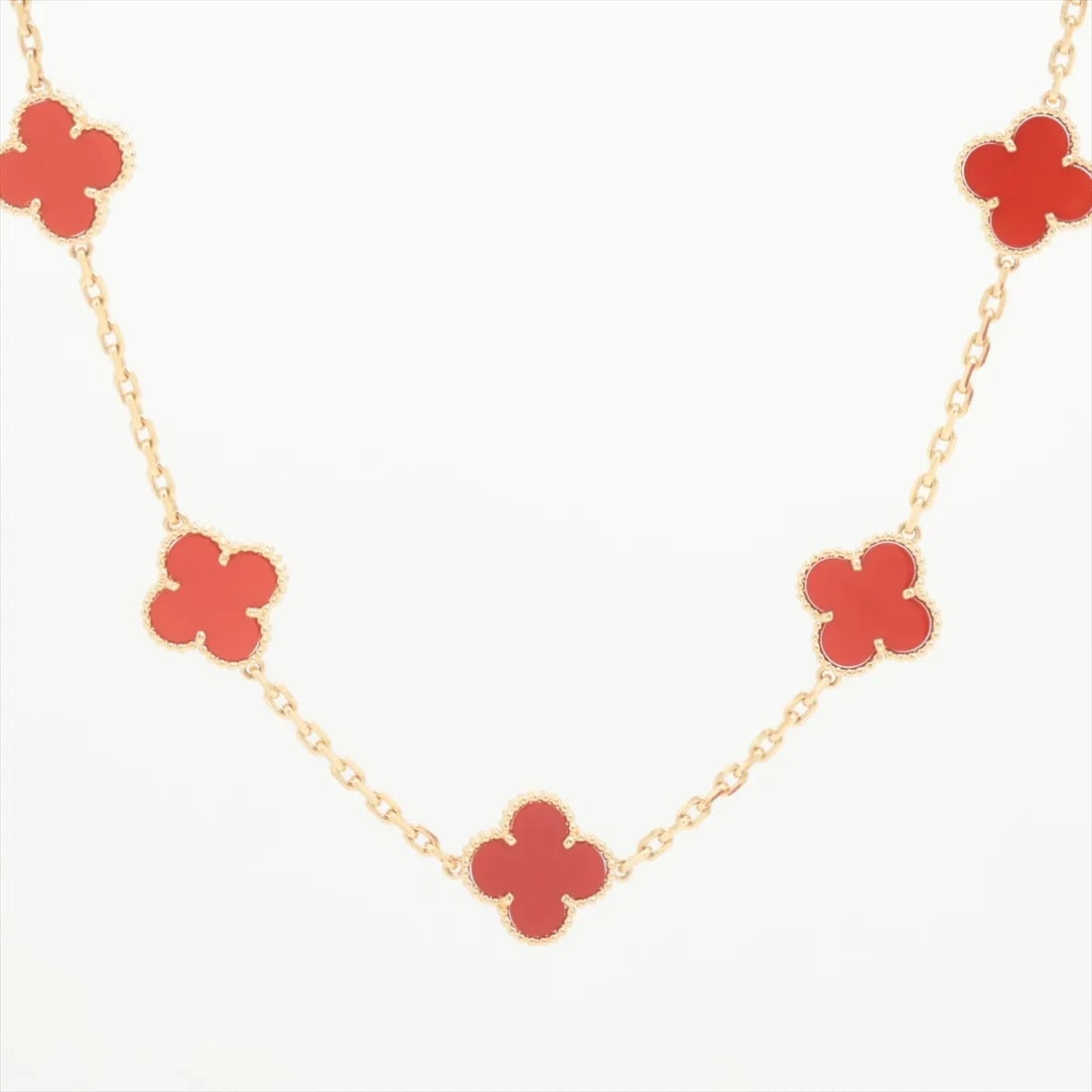 VAN CLEEF & ARPELS VINTAGE ALHAMBRA 20P CARNELIAN NECKLACE: Van Cleef & Arpels Vintage Alhambra 20P Carnelian Necklace Brand: Van Cleef & Arpels Type/Style: Necklace Material: 925, Color: Not Specified Size: Chain length:83 Accessories: None