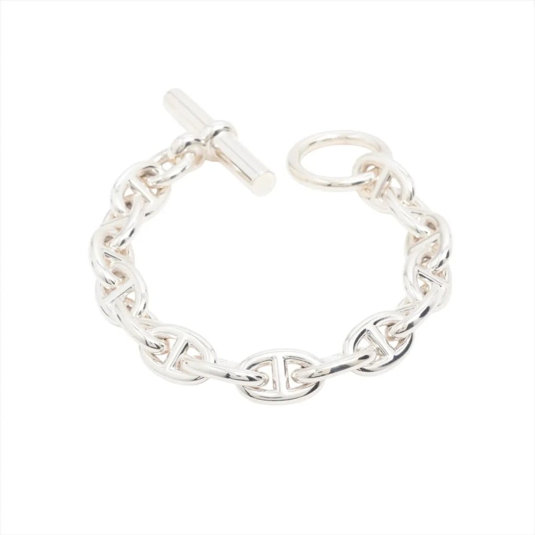 HERMES CHAINE D'ANCRE PM BRACELET: Hermes Chaine d'Ancre PM Bracelet Brand: Hermes Type/Style: Bracelet Material: 925, Color: Silver Size: Bracelet length:12 Accessories: None Accessories Notice: When purchasing pre-owned