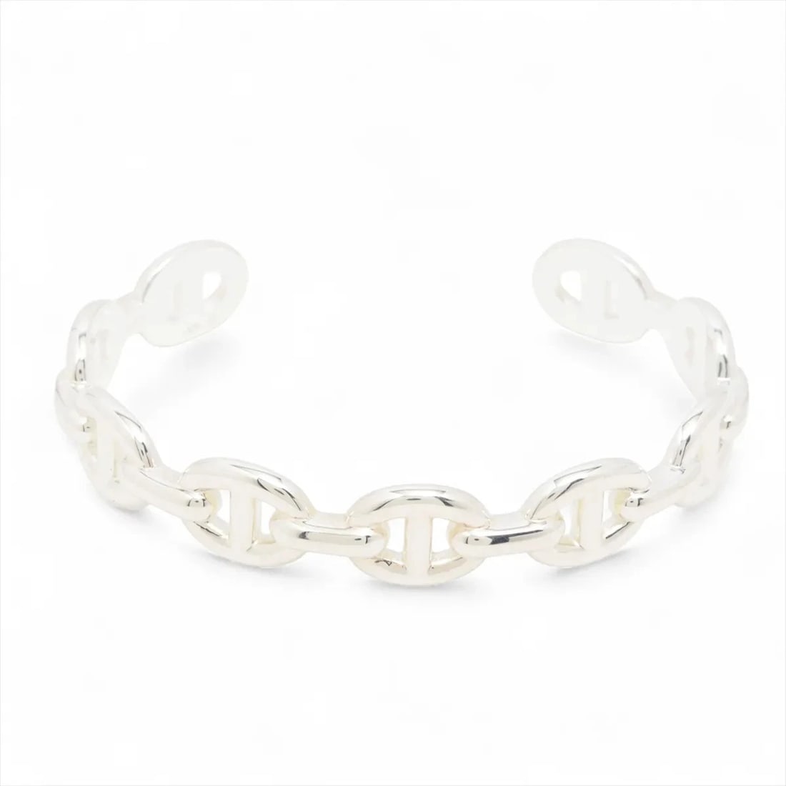 HERMES CHAINE D'ANCRE ENCHAINEE BANGLE: Hermes Chaine d'Ancre Enchainee Bangle Brand: Hermes Type/Style: Bracelet Material: 925, Color: Silver Size: Bracelet length:16 Accessories: None Accessories Notice: When purchasing pre-owned