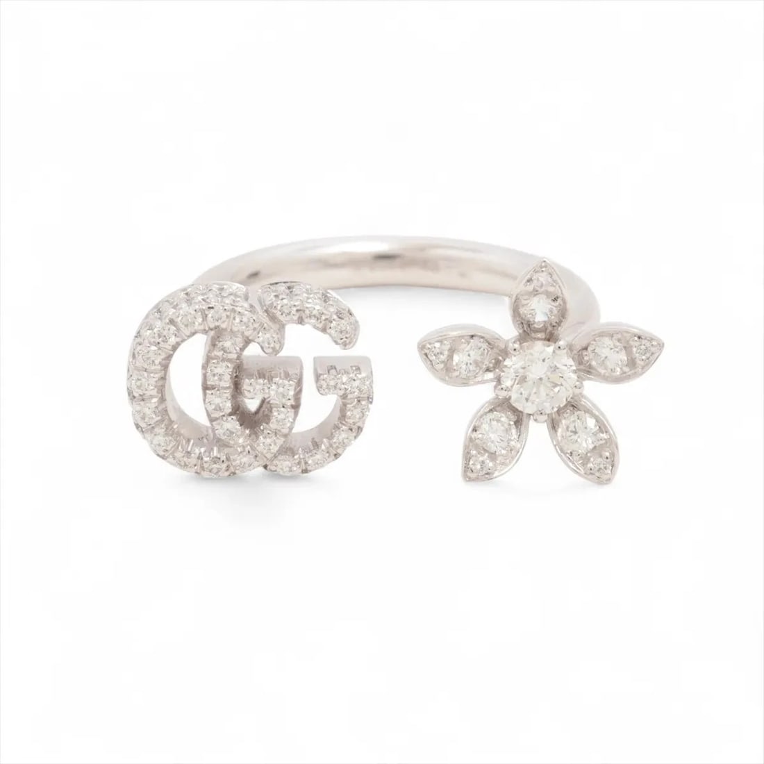 GUCCI FLORA DIAMOND RING 750(WG): Gucci Flora diamond Ring 750(WG) Brand: Gucci Type/Style: Ring Material: 750(WG), Main Stone/Creation Natural Color: WG Size: 4.5 US Accessories: None Accessories Notice: When purchasing
