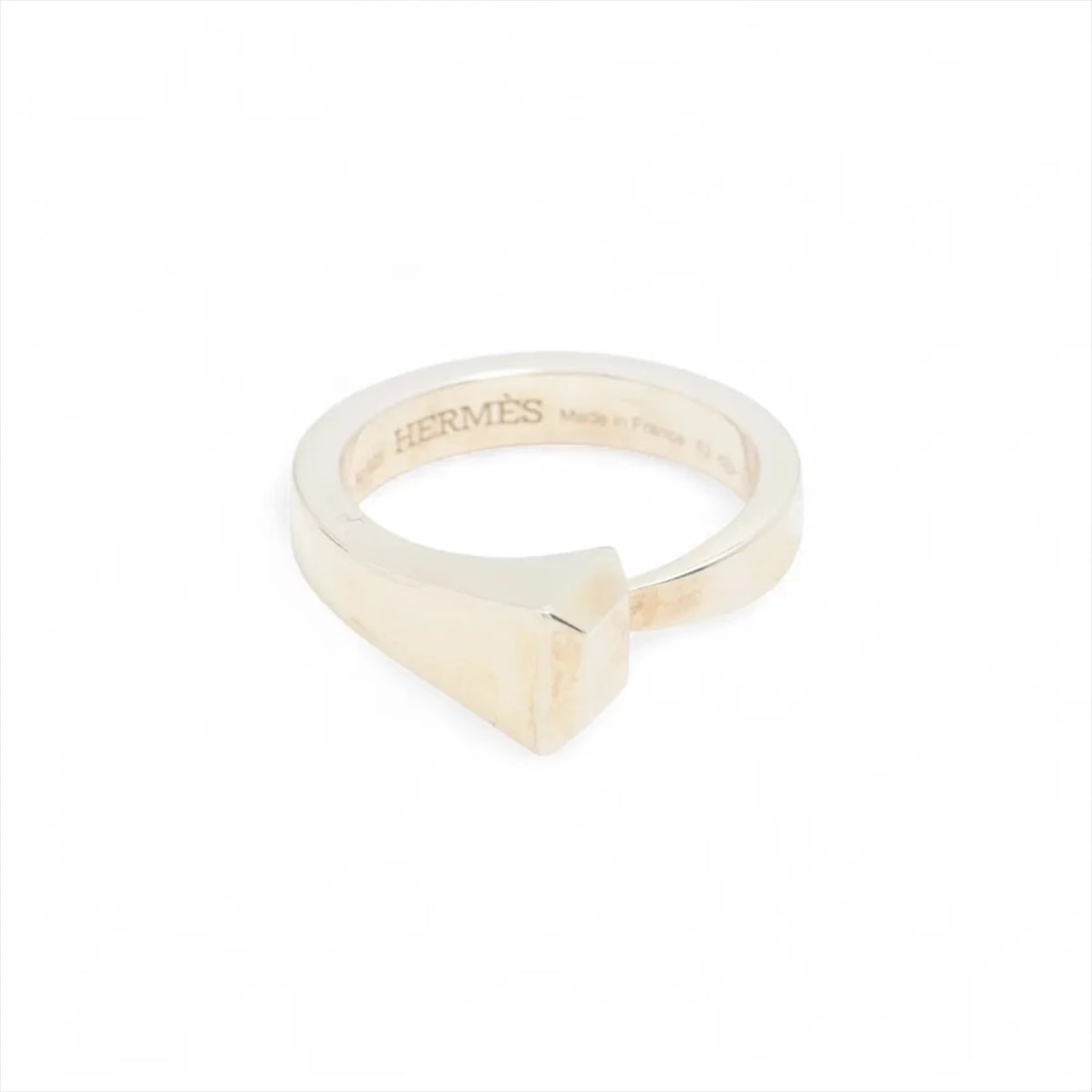 HERMES CLUDESFORGES RING: Hermes Cludesforges Ring Brand: Hermes Type/Style: Ring Material: 925, Color: Silver Size: 5.5 - 5.75 US Accessories: None Accessories Notice: When purchasing pre-owned goods, please refer to