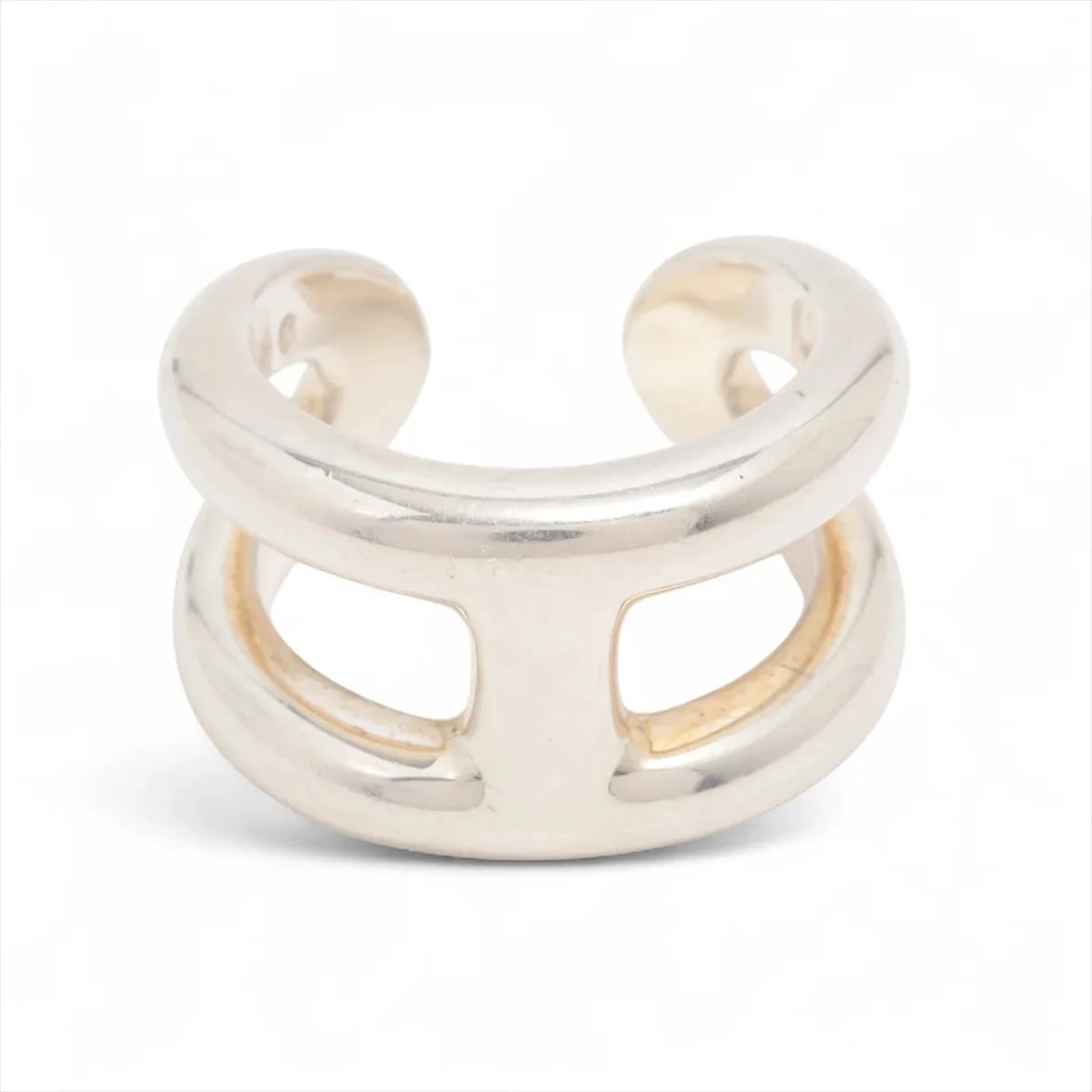 HERMES OSMOZ PM RING 925: Hermes Osmoz PM Ring 925 Brand: Hermes Type/Style: Ring Material: 925, Color: Silver Size: 6.25 - 6.5 US Accessories: None Accessories Notice: When purchasing pre-owned goods, please refer