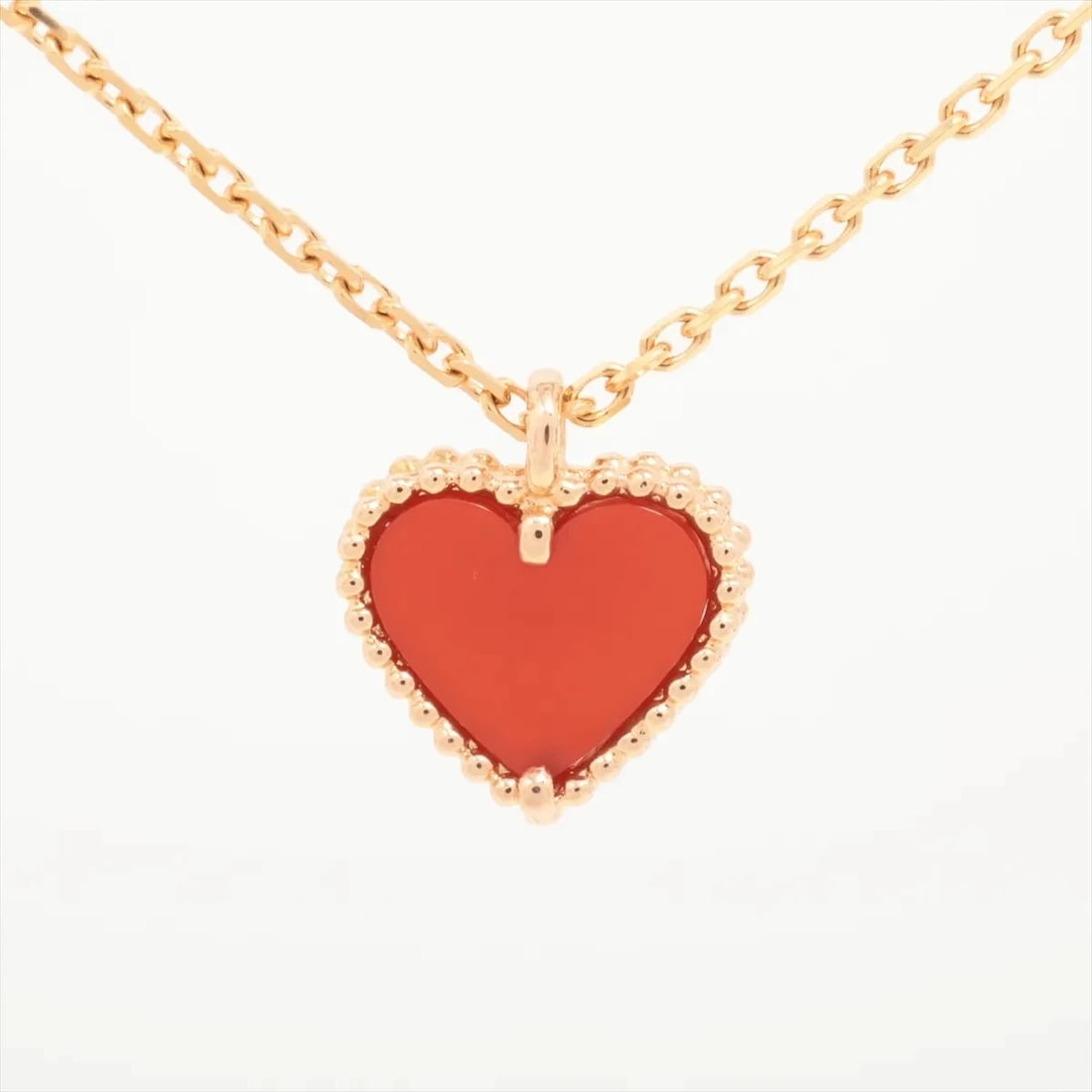 VAN CLEEF & ARPELS SWEET ALHAMBRA HEARTS CARNELIAN NECKLACE: Van Cleef & Arpels Sweet Alhambra hearts Carnelian Necklace Brand: Van Cleef & Arpels Type/Style: Necklace Material: 750(PG), Color: Not Specified Size: Size(CM) Chain length:40 Accessories: