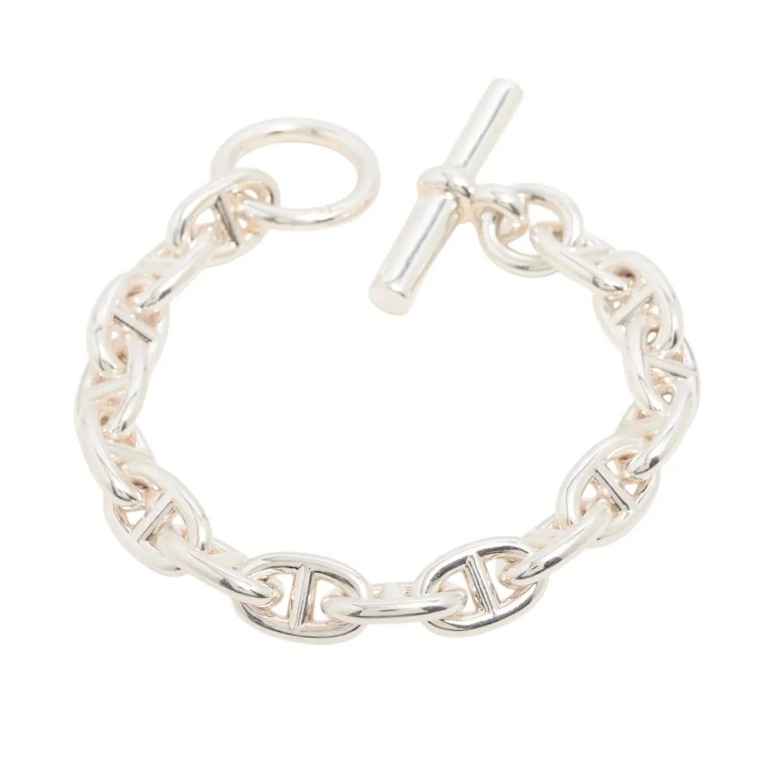 HERMES CHAINE D'ANCRE PM BRACELET: Hermes Chaine d'Ancre PM Bracelet Brand: Hermes Type/Style: Bracelet Material: 925, Color: Silver Size: Bracelet length:13.5 Accessories: None Accessories Notice: When purchasing pre-owned