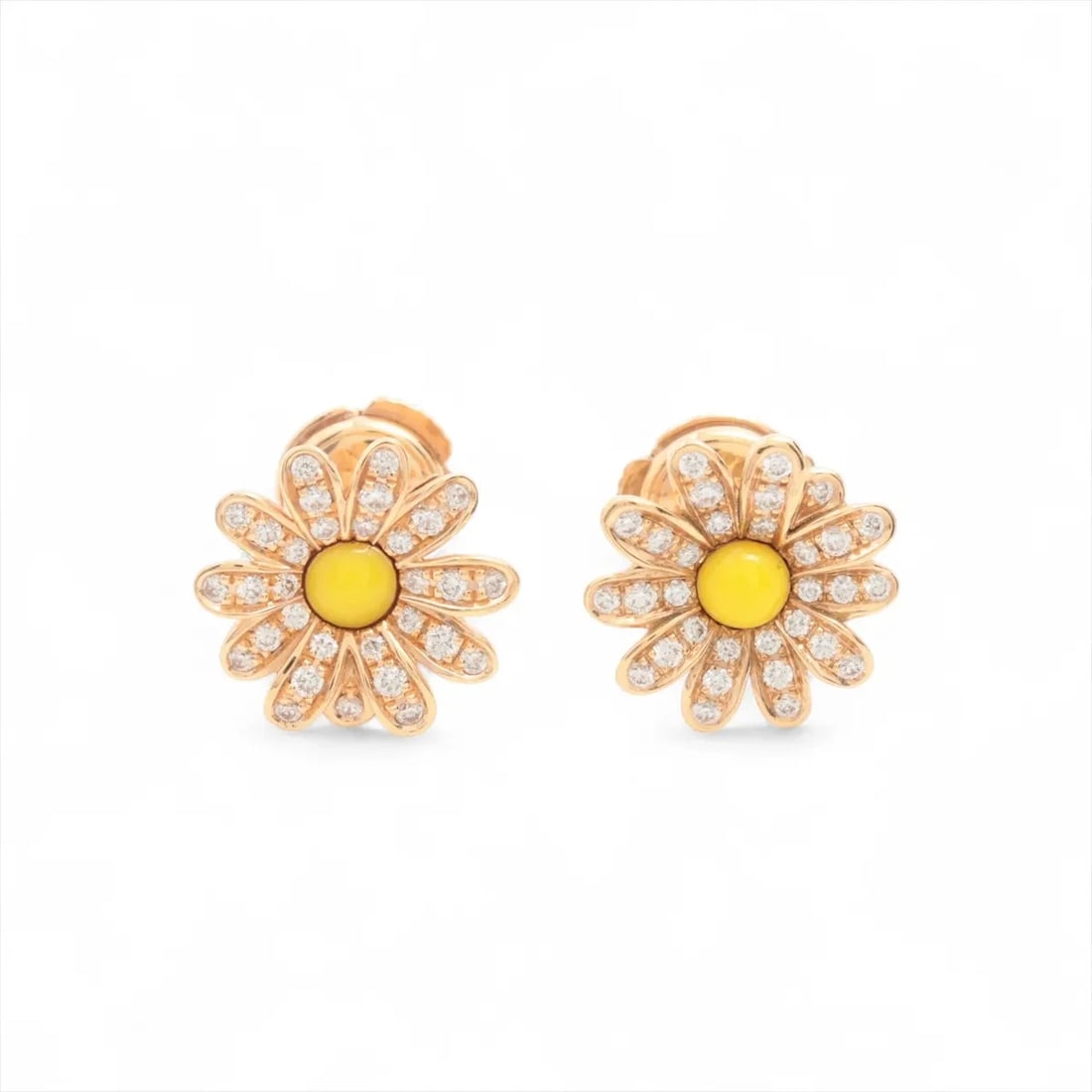 DIOR DIORETTE LACQUER DIAMOND PIERCING JEWELRY: Dior Diorette Lacquer diamond Piercing jewelry Brand: Dior Type/Style: Piercing jewelry Material: 750(PG), Main Stone/Creation Natural Color: PG Size: Size(CM) Height:1.2 Length:1.2 