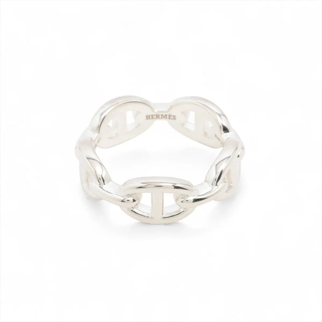 HERMES CHAINE D'ANCRE ENCHAINEE RING 925 SILVER: Hermes Chaine d'Ancre Enchainee Ring 925 Silver Brand: Hermes Type/Style: Ring Material: 925, Color: Silver Size: 8 - 8.25 US Accessories: None Accessories Notice: When purchasing pre-owned