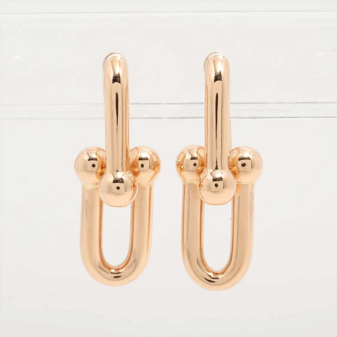 TIFFANY HARDWARE MEDIUM LINK PIERCING JEWELRY: Tiffany Hardware medium link Piercing jewelry Brand: Tiffany Type/Style: Piercing jewelry Material: 750(PG), Color: PG Size: Size(CM) Height:2.7 Length:1 Accessories: None Accessories Notice: