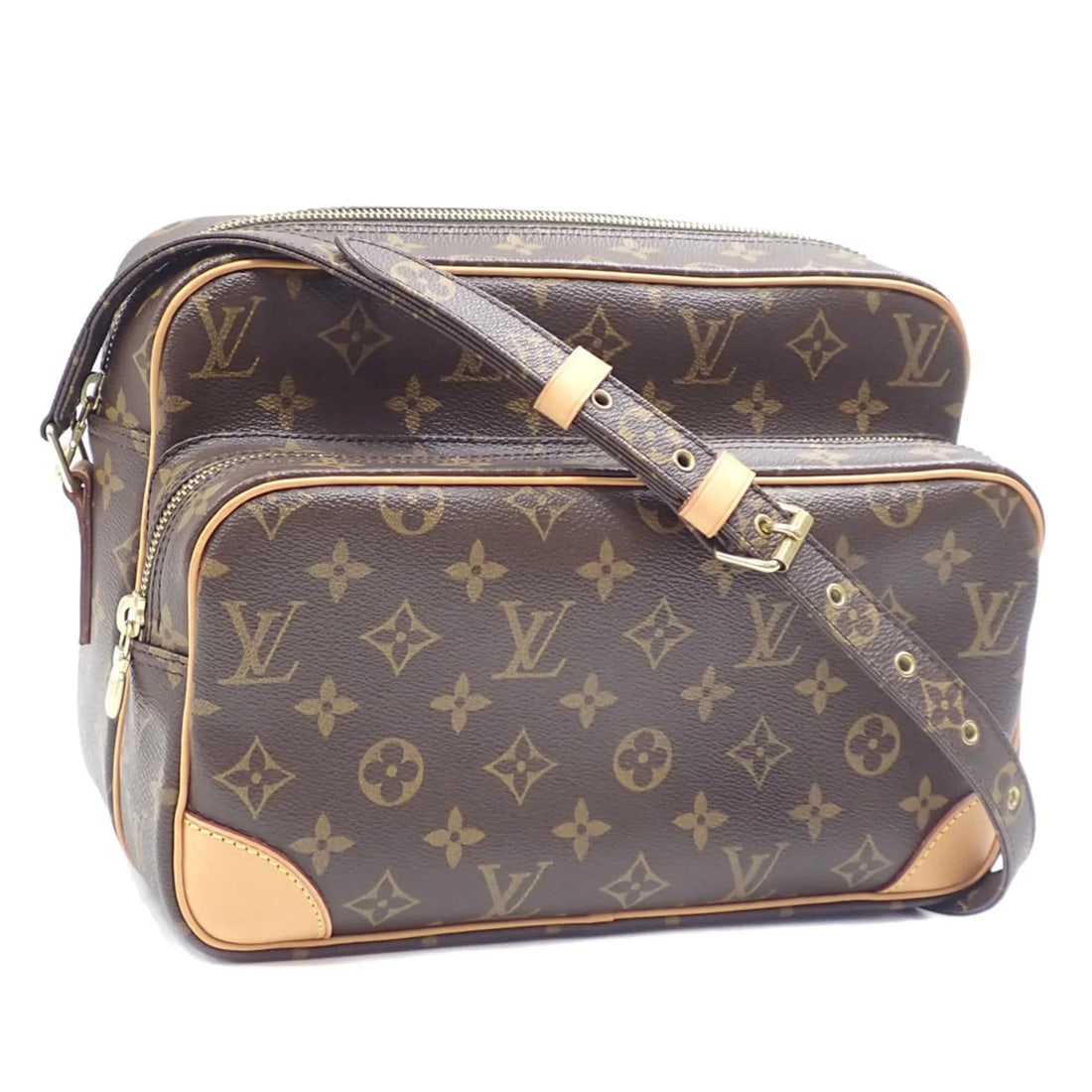 LOUIS VUITTON MONOGRAM NILE SHOULDER BAG: Louis Vuitton Monogram Nile Shoulder Bag Brand: Louis Vuitton Type/Style: Shoulder bag Material: Monogram Color: Monogram Size: Size (HxWxD) 20cm x 28cm x 12cm / 7.87'' x 11.02'' x 4.72'' 