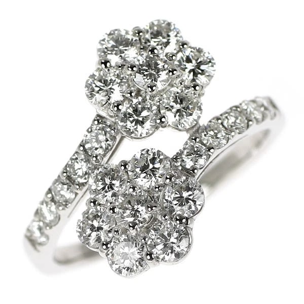 PT900 DIAMOND RING FLOWER (1 of 2)