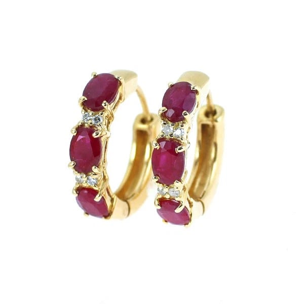 K18YG RUBY DIAMOND HOOP EARRINGS: K18YG ruby diamond hoop earrings Brand: None Type/Style: piercing Material: Metal Purity None, Metal K18YG, Main Stone/Creation Ruby Color: None Size: Length/Width/Diameter13.6 Accessories: