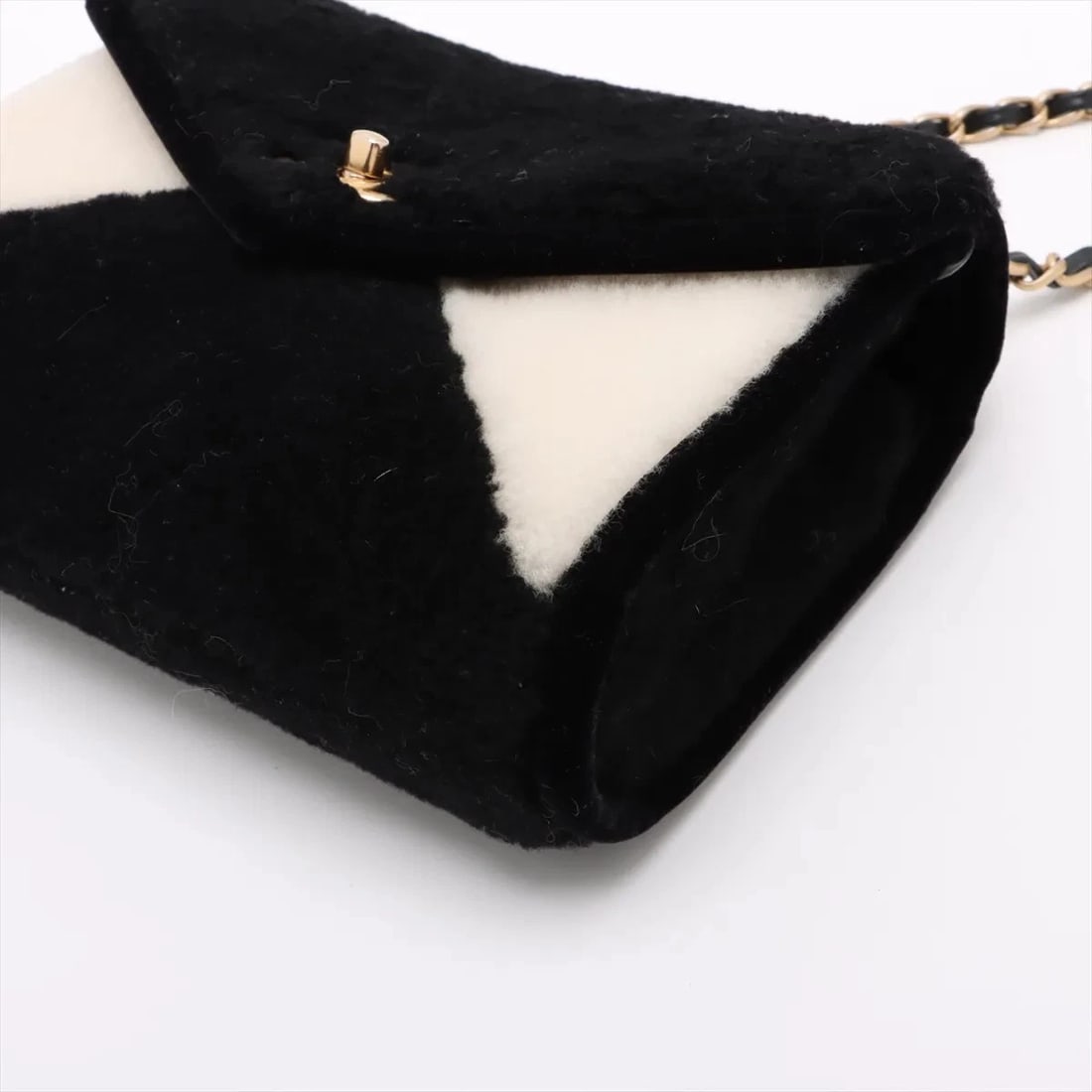 CHANEL COCO MARK SHEARLING X LAMBSKIN SINGLE - 3