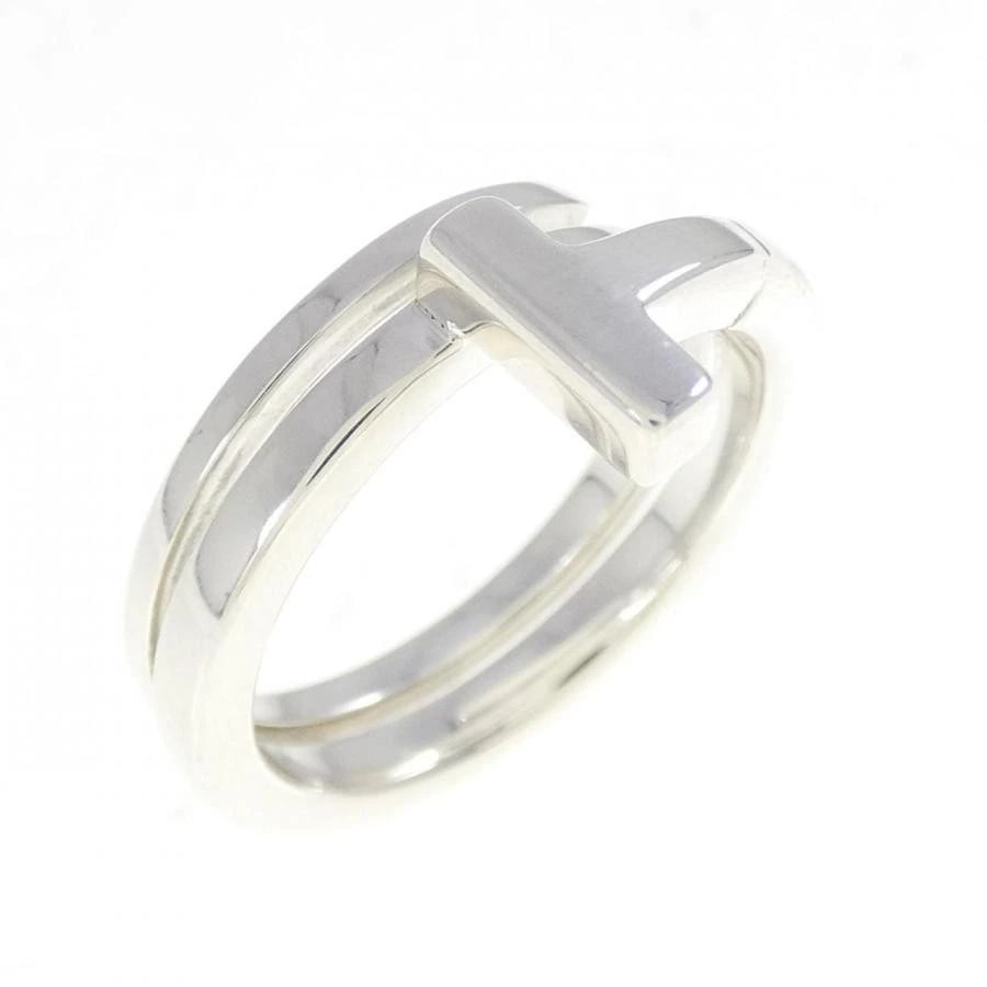 TIFFANY & CO. T-RAP 925 SILVER UNISEX RING: Tiffany & Co. T-Rap 925 Silver Unisex Ring Brand: Tiffany & Co. Type/Style: Ring Material: Metal Purity 925, Metal Silver, Main Stone/Creation Natural Color: Silver Size: US 3.5-4 Accessories: No