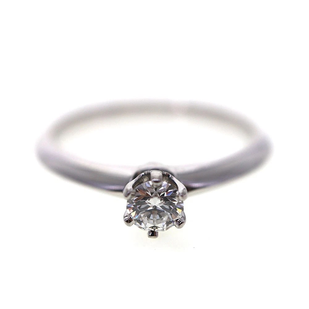 TIFFANY & CO. PT950 SOLITAIRE DIAMONDS: Tiffany & Co. Pt950 Solitaire Diamonds Brand: Tiffany & Co. Type/Style: Ring Material: Metal Purity Pt950, Metal Platinum, Main Stone/Creation Natural Color: Platinum Size: US 4.5-5 