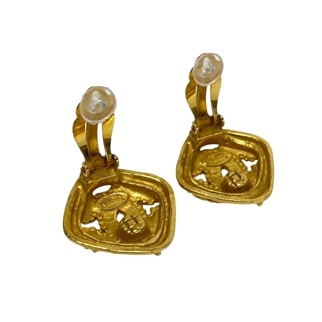 CHANEL 96A ENGRAVED COCO MARK MOTIF GOLD EARRINGS: CHANEL 96A Engraved Coco Mark Motif Gold Earrings Brand: Chanel Type/Style: Earrings Material: Metal Purity , Metal GP, Color: gold Size: Height: Approximately 2.8cm??Width: Approximately