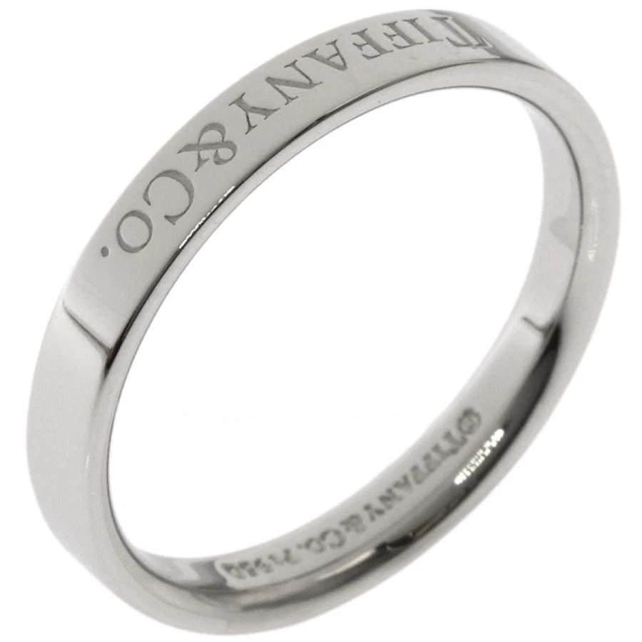 TIFFANY & CO. FLAT BAND PLATINUM PT950 RING: Tiffany & Co. Flat Band Platinum PT950 Ring Brand: Tiffany & Co. Type/Style: Ring Material: Metal Purity Pt950, Metal Platinum, Color: Platinum Size: US 7 Accessories: None Accessories