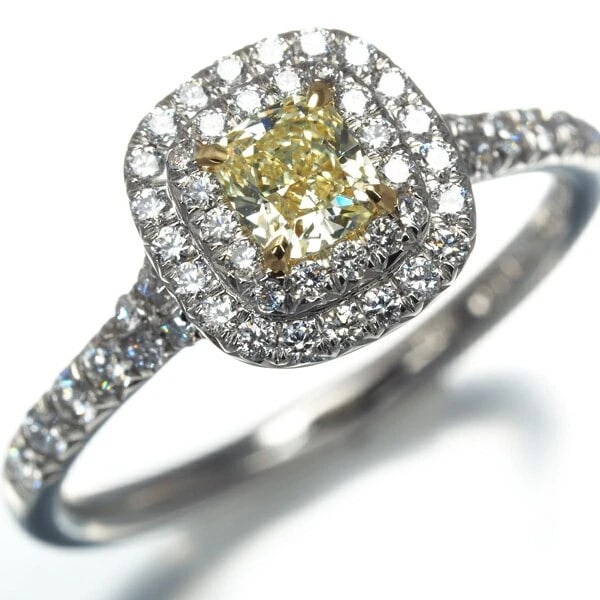 TIFFANY & CO. SOLESTE DIAMONDS PT950 K18YG RING: Tiffany & Co. Soleste Diamonds Pt950 K18YG Ring Brand: Tiffany & Co. Type/Style: Ring Material: Metal Purity Pt950, Metal Platinum, Main Stone/Creation Natural Color: Platinum Size: US 5-5.5 Acce