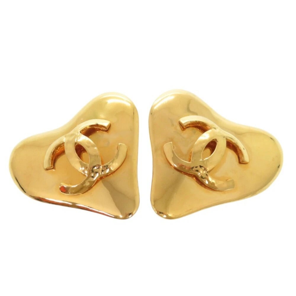 CHANEL COCO MARK HEART METAL GOLD EARRINGS (1 of 2)