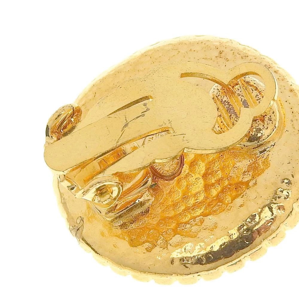 CHANEL COCO MARK LOGO GOLD PLATING EARRINGS: Chanel Coco Mark Logo Gold Plating Earrings Brand: Chanel Type/Style: Earrings Material: Metal Purity , Metal Gold Plating, Color: Gold Size: Approx. 2.4cm wide x 2.4cm high Accessories: None