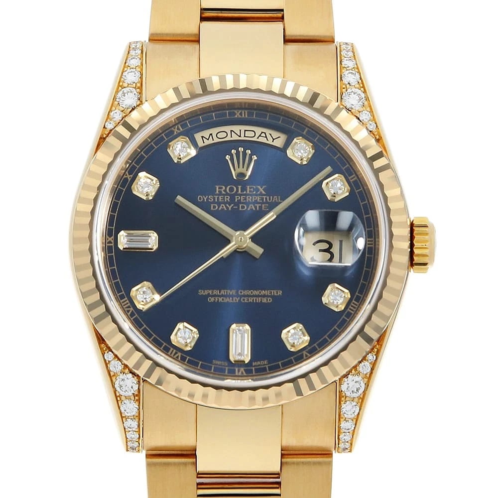 ROLEX DAY DATE LUG DIAMOND BAGUETTE BLUE WRIST WATCH: ROLEX Day Date Lug Diamond Baguette blue Wrist Watch Brand: ROLEX Type: Wrist watch Material: Band Material Yellow Gold, Case Material Yellow Gold Color: Blue Size: Case:W36mm Circumference of Wri