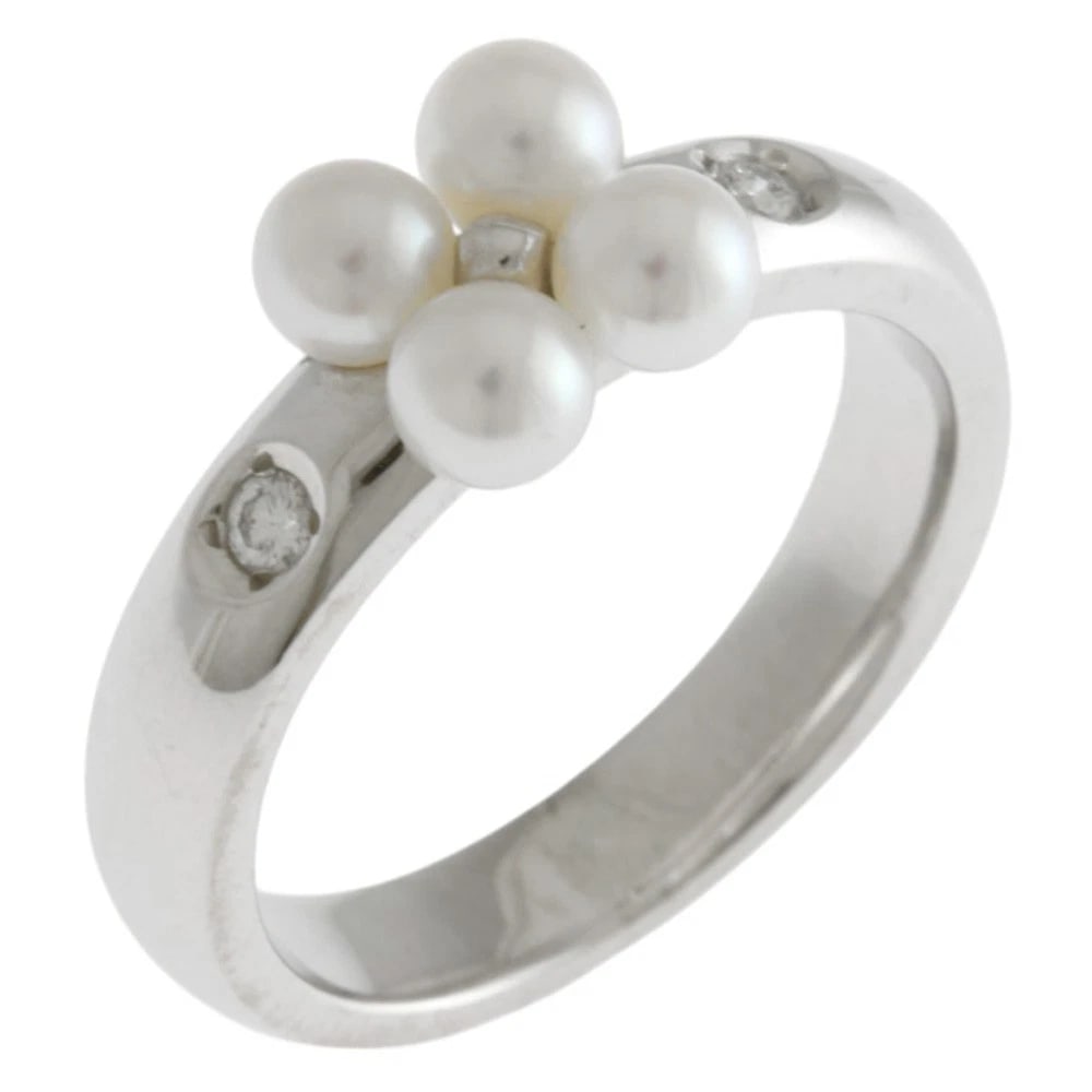 MIKIMOTO RING K18 WHITE GOLD DIAMOND PEARL: MIKIMOTO Ring K18 white gold diamond Pearl Brand: MIKIMOTO Type/Style: Ring Material: K18 white gold, Main Stone/Creation Natural Color: Silver Size: US 5 Accessories: None Accessories