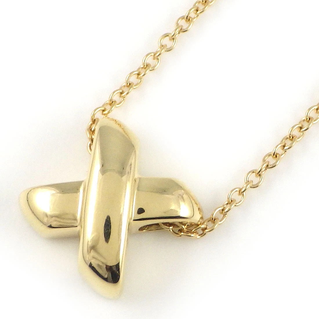 TIFFANY & CO. NECKLACE 750(18K) YELLOW GOLD: Tiffany & Co. Necklace 750(18K) Yellow Gold Brand: Tiffany & Co. Type/Style: Necklace Material: Metal Purity 18k, Metal Yellow Gold, Color: Gold Size: Chain Length : 16.02"(inches) / 40.7cm Motif