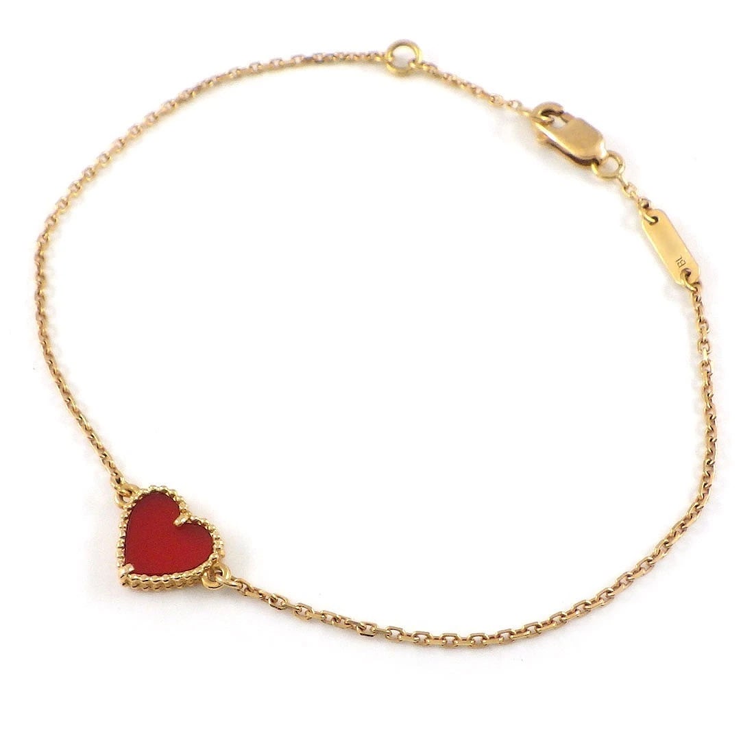 VAN CLEEF & ARPELS BRACELET SWEET ALHAMBRA HEART: Van Cleef & Arpels Bracelet Sweet Alhambra Heart Brand: Van Cleef & Arpels Type/Style: Bracelet Material: Metal Purity 18k, Metal Rose Gold, Color: Gold Size: Wrist Size : 6.29" & 6.81"(inches) /