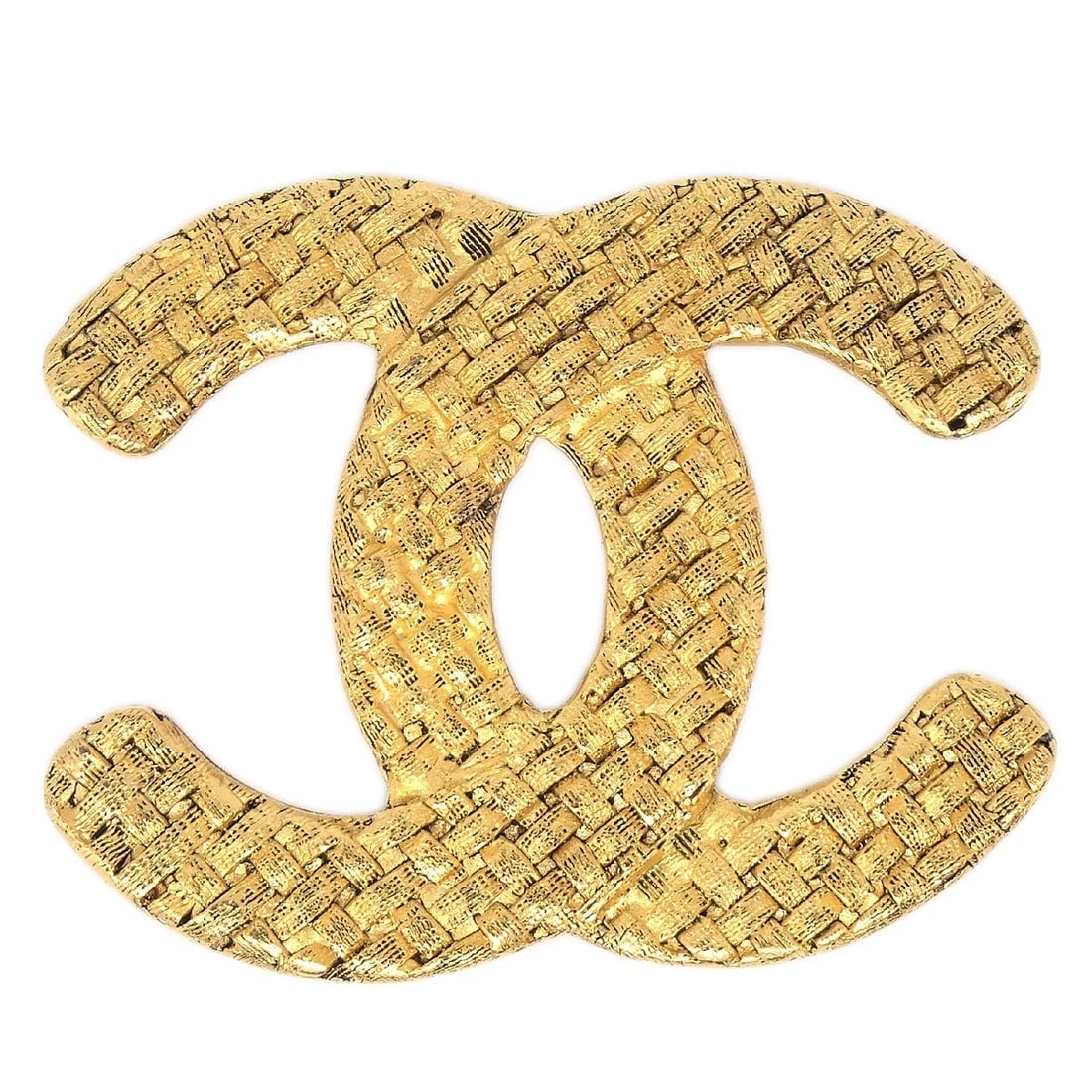 CHANEL CC BROOCH PIN GOLD: Chanel CC Brooch Pin Gold Brand: CHANEL Type/Style: Brooch Material: Gold Plated, Color: Gold Size: W 4.5 x H 3.7 cm Accessories: None Accessories Notice: When purchasing pre-owned goods,