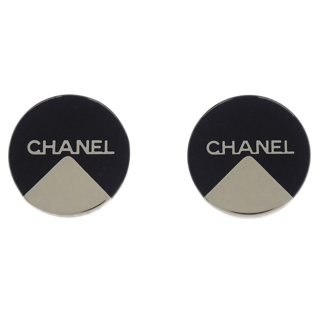CHANEL BUTTON EARRINGS CLIP-ON SILVER BLACK: Chanel Button Earrings Clip-On Silver Black Brand: Chanel Type/Style: Earrings Material: Silver Plated, Color: Silver, Black Size: Diameter : 1.8 cm Accessories: None Accessories Notice: When