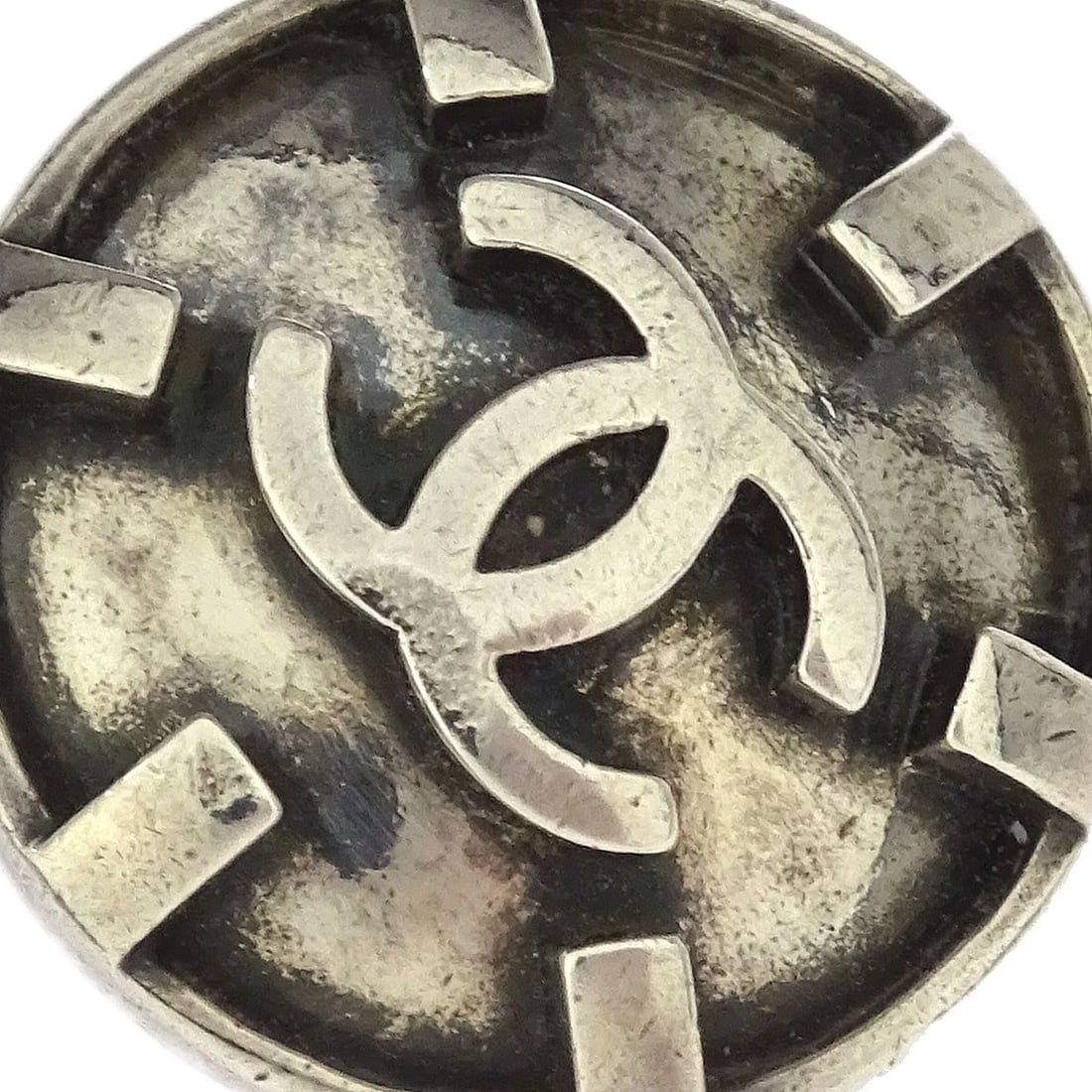 CHANEL BUTTON EARRINGS CLIP-ON SILVER - 2