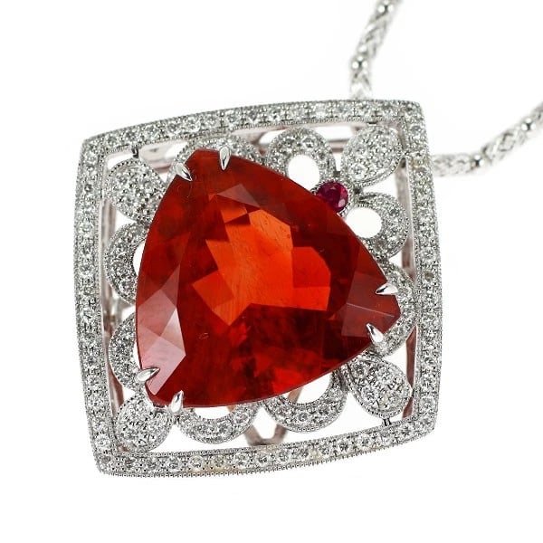 K18WG ANDESINE RUBY DIAMOND PENDANT NECKLACE: K18WG Andesine Ruby Diamond Pendant Necklace Brand: None Type/Style: Pendant Necklace Material: Metal Purity K18, Metal Gold, Main Stone/Creation None Color: None Size: Necklace: Chain Length