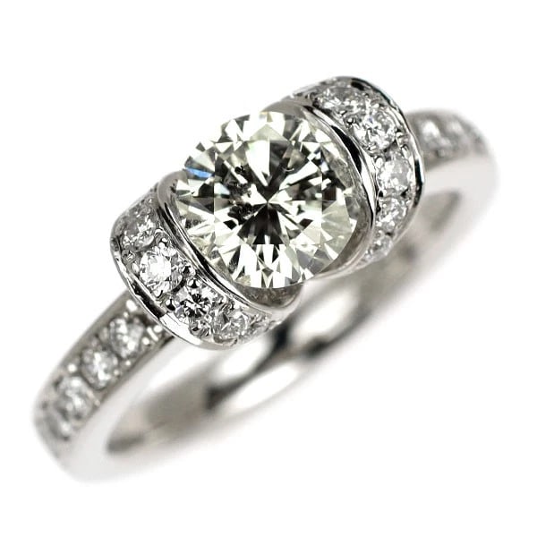 PT900 DIAMOND RING: Pt900 diamond ring Brand: None Type/Style: Ring Material: Metal Purity 900, Metal Platinum, Main Stone/Creation Natural Color: None Size: 5.5 - 5.75 US Accessories: None Accessories Notice