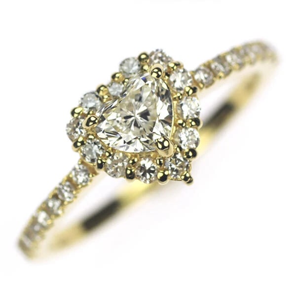 BRAND NEW K18YG HEART SHAPE DIAMOND RING: Brand New K18YG Heart Shape Diamond Ring Brand: None Type/Style: Ring Material: Metal Purity None, Metal K18YG, Main Stone/Creation Natural Color: None Size: 6 US Accessories: None