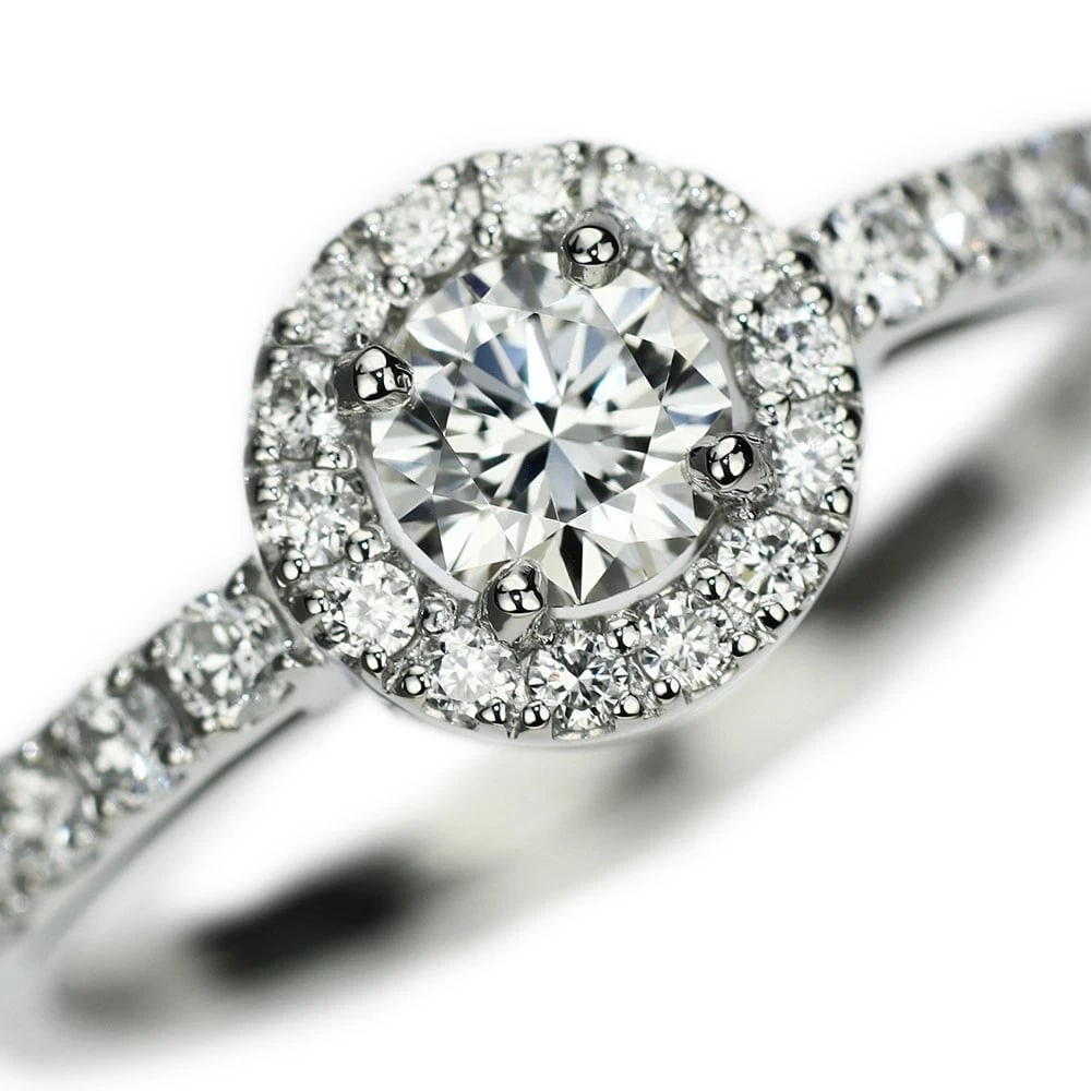 PT950 DIAMOND RING: Pt950 diamond ring Brand: None Type/Style: Ring Material: Metal Purity 950, Metal Platinum, Main Stone/Creation Natural Color: Platinum Size: 6 US Accessories: None Accessories Notice: Whe