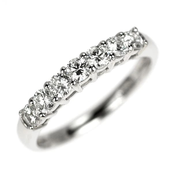 PT900 DIAMOND RING ONE LETTER: Pt900 diamond ring one letter Brand: None Type/Style: Ring Material: Metal Purity 900, Metal Platinum, Main Stone/Creation Natural Color: Platinum Size: 6 US Accessories: None Accessories