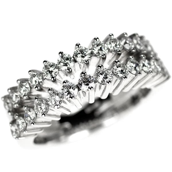 VAID ROMA K18WG DIAMOND RING: VAID ROMA K18WG DIAMOND RING Brand: None Type/Style: Ring Material: Metal Purity K18, Metal Gold, Main Stone/Creation Natural Color: None Size: 5.5 - 5.75 US Accessories: None Accessories