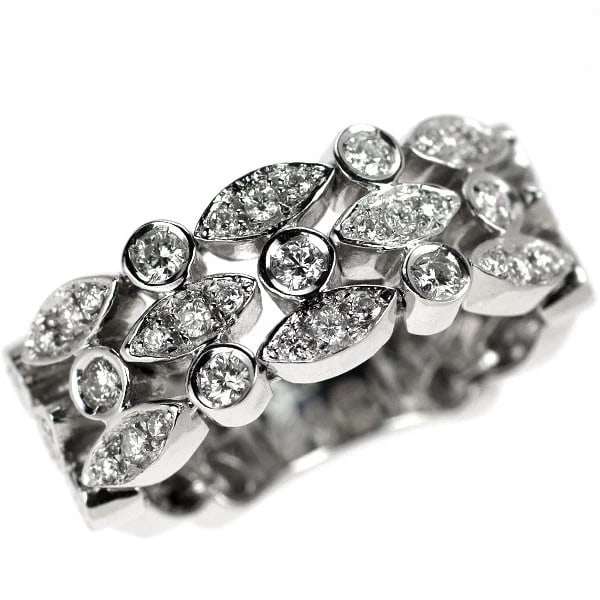 K18WG DIAMOND RING (1 of 3)